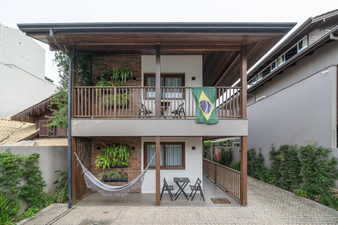 Banzai Brava Suites Itajai Exterior photo