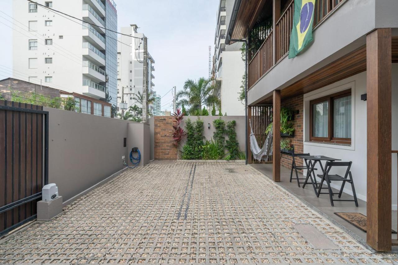 Banzai Brava Suites Itajai Exterior photo