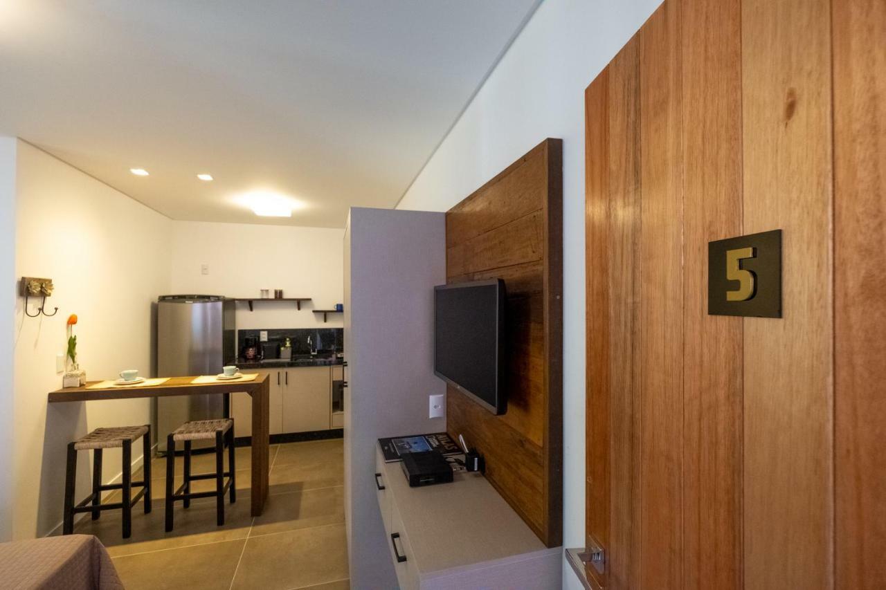 Banzai Brava Suites Itajai Exterior photo